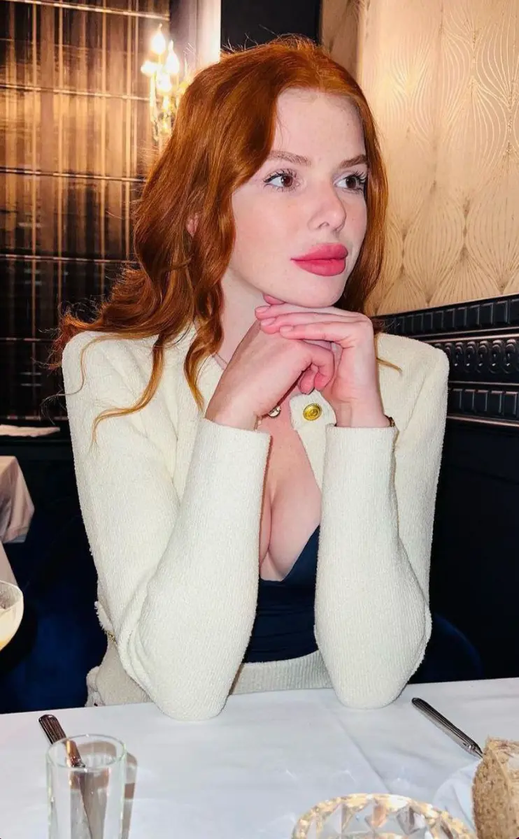 Arina escort in Dubai