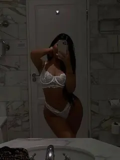 Diana escort in Dubai