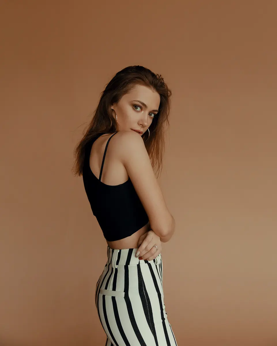 June escort in Dubai