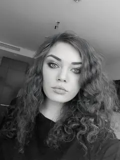 Lilly escort in Dubai