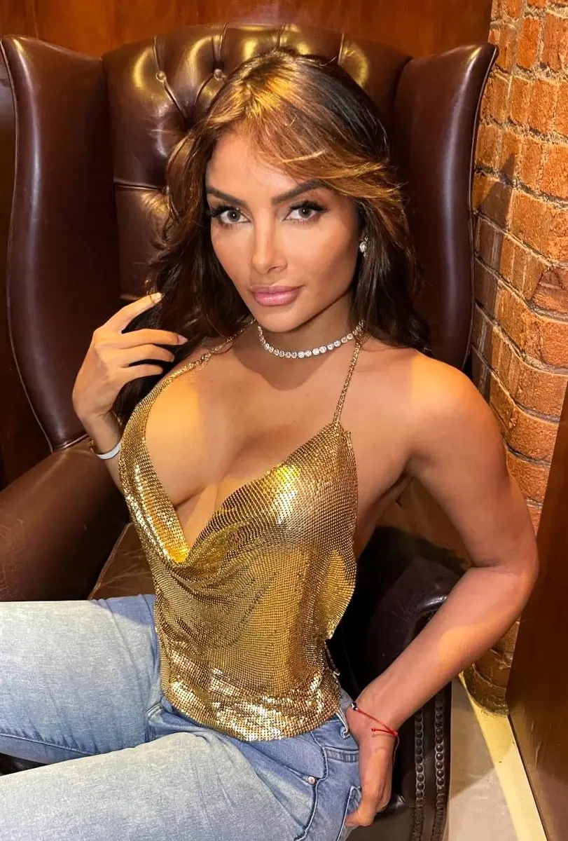 Noha escort in Dubai
