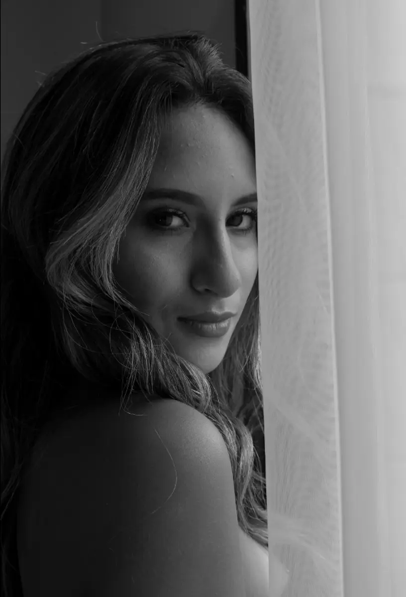 Nora escort in Dubai