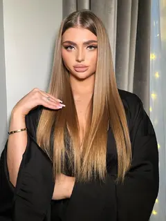 Polina escort in Dubai