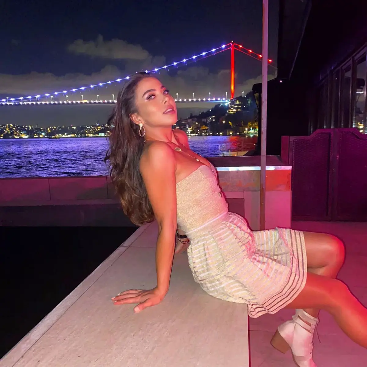 Yulya escort in Dubai