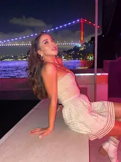 Yulya escort in Dubai