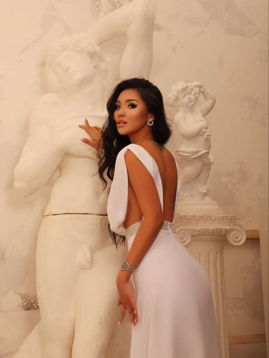 ZHANNA escort in Dubai